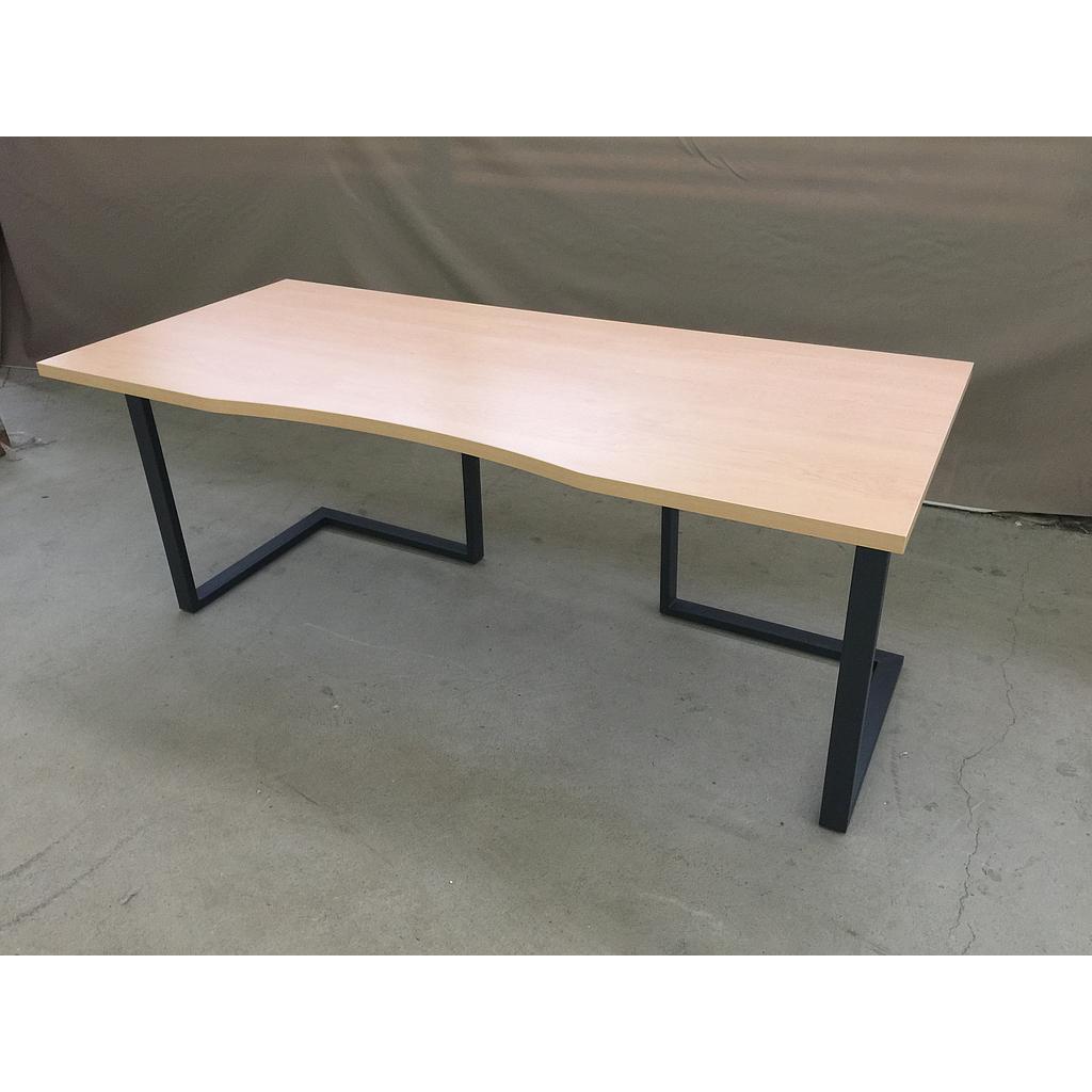 Escritorio Italiano Curva interna  1.80 x 0.80 